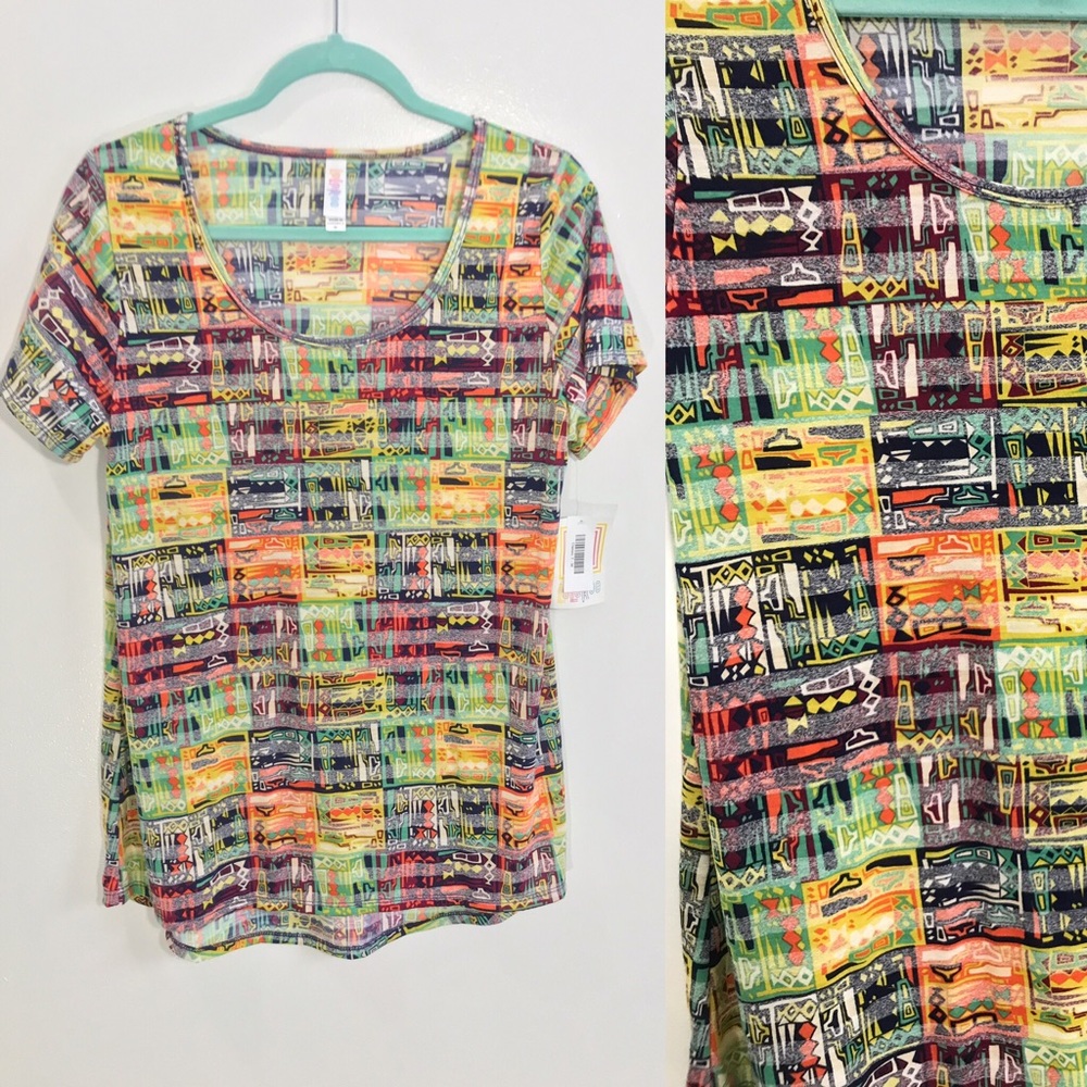 New Lularoe Classic T Print Size M